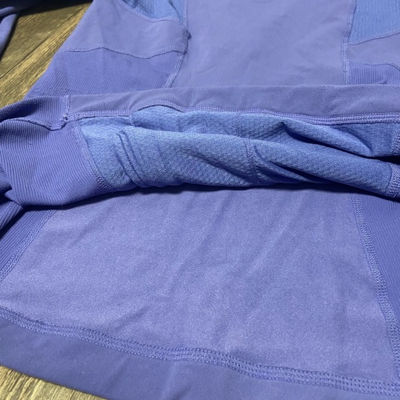 Lululemon half zip blue jacket with hood - Picture 2 of 9